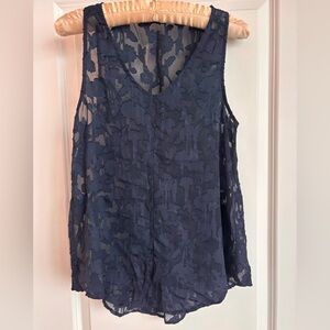 Elegant Navy Lace Sleeveless Top